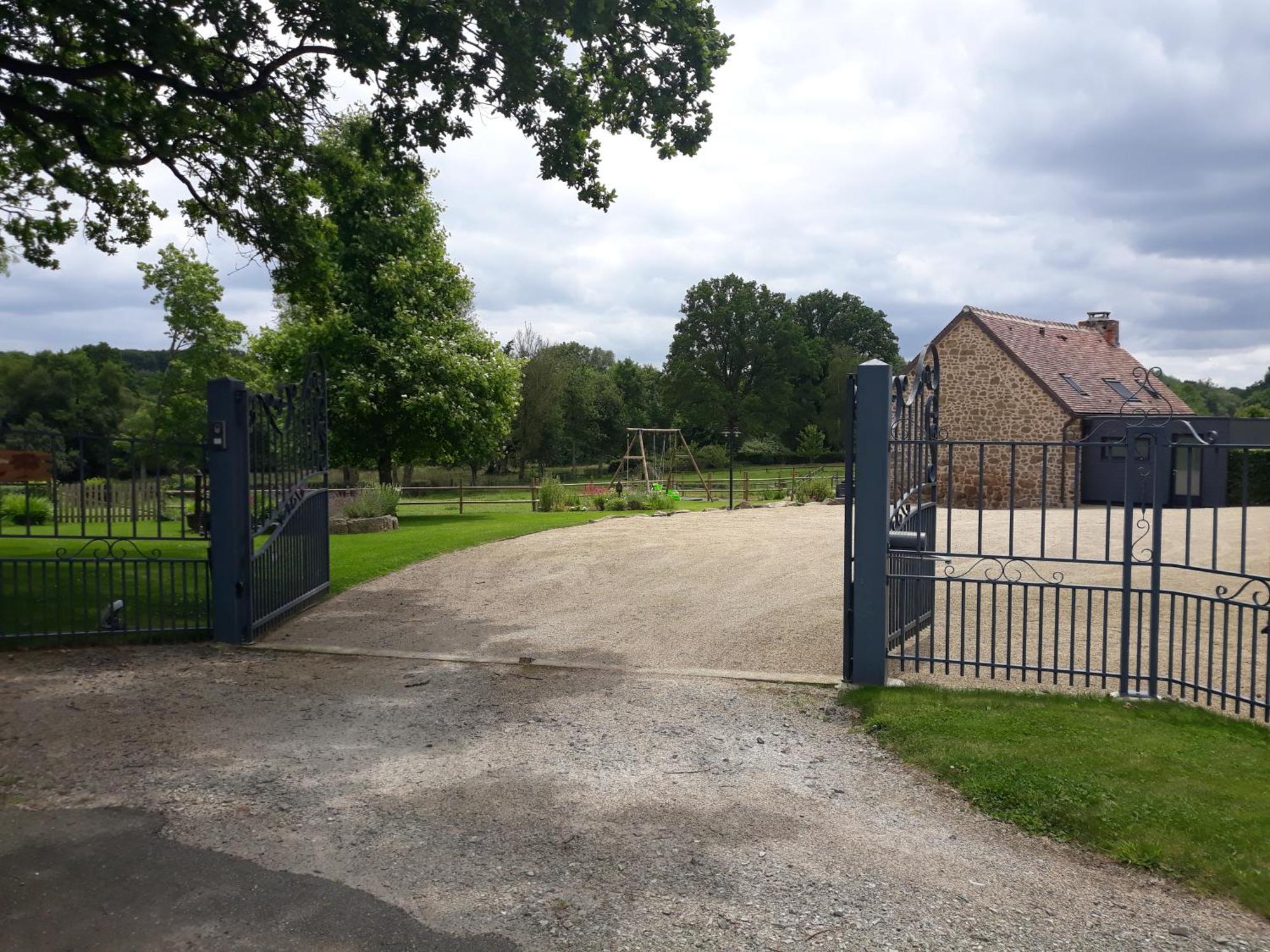 Villa Gite De La Houssiere Joue-du-Bois Exterior foto